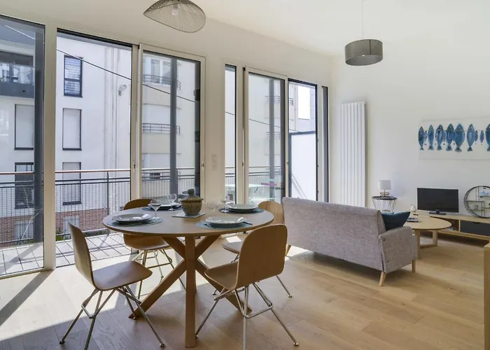 Apartment Villa Terre neuve